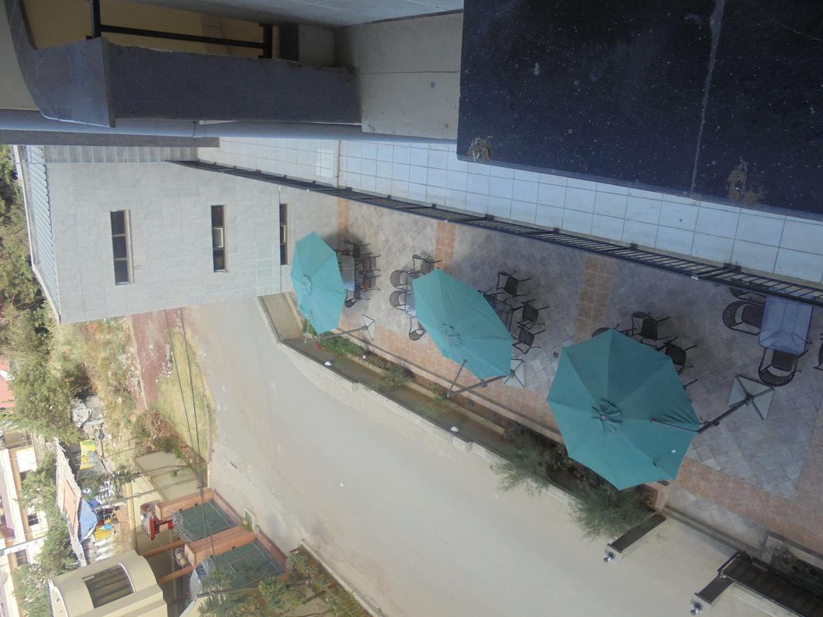 The Mosaic Hotel Addis Abeba Exterior foto
