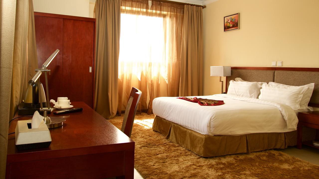 The Mosaic Hotel Addis Abeba Exterior foto