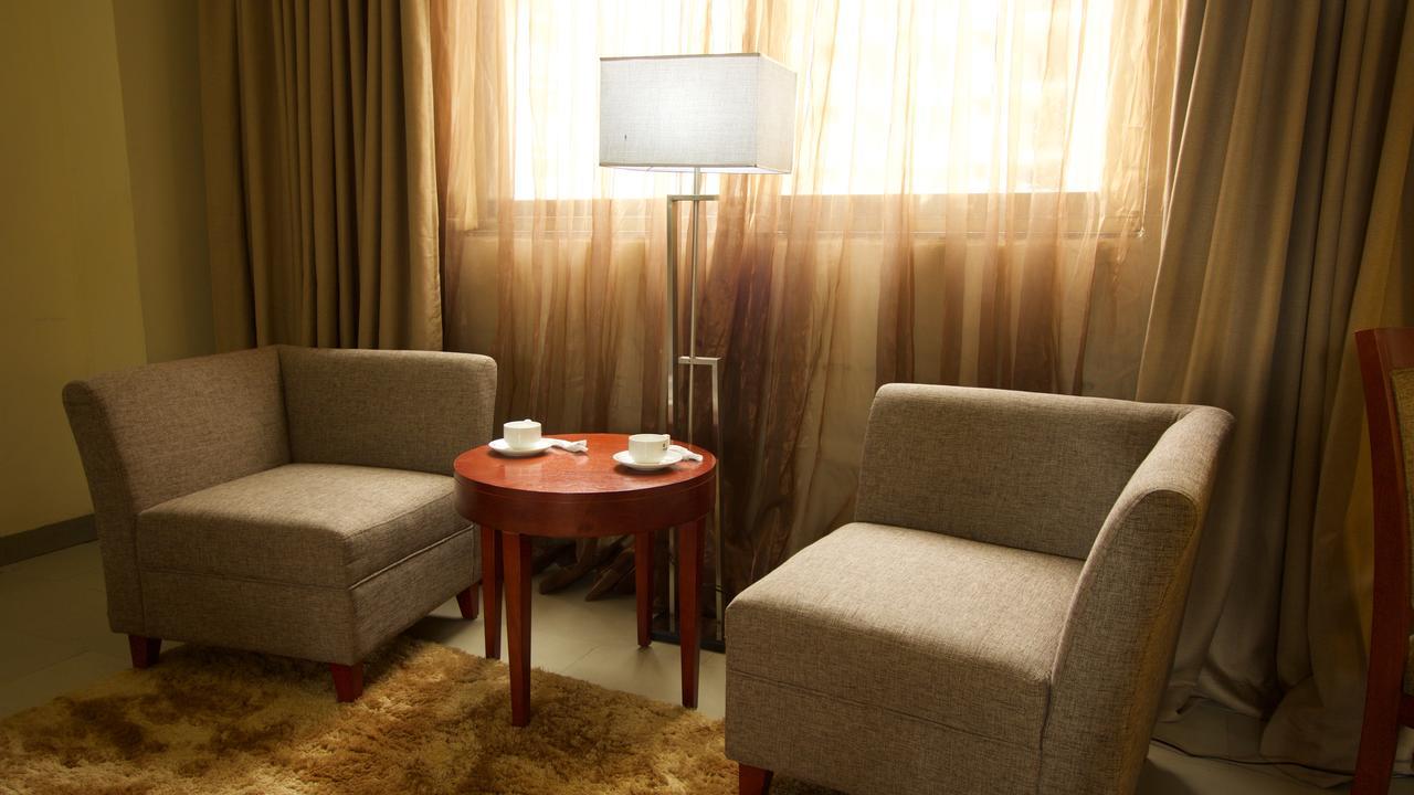 The Mosaic Hotel Addis Abeba Exterior foto