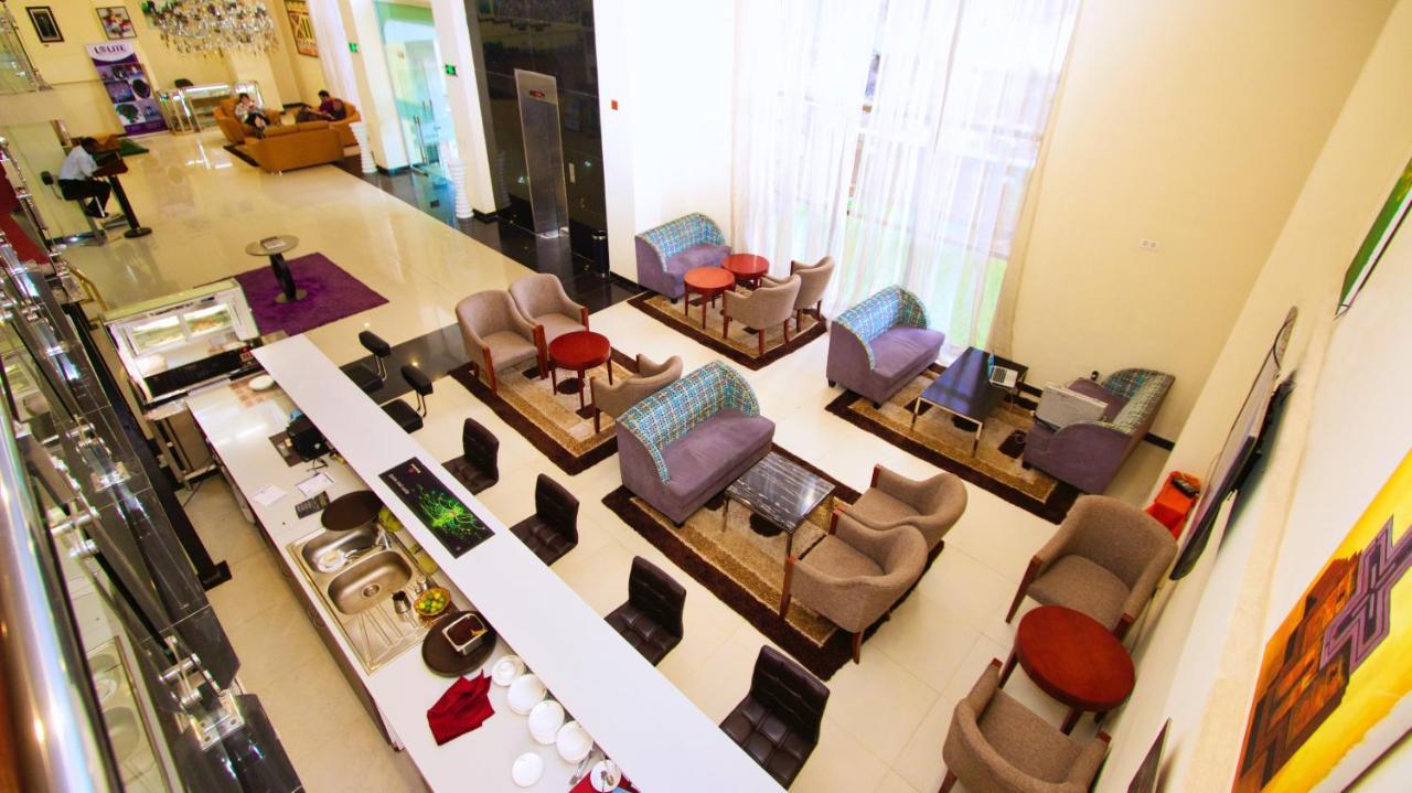 The Mosaic Hotel Addis Abeba Exterior foto
